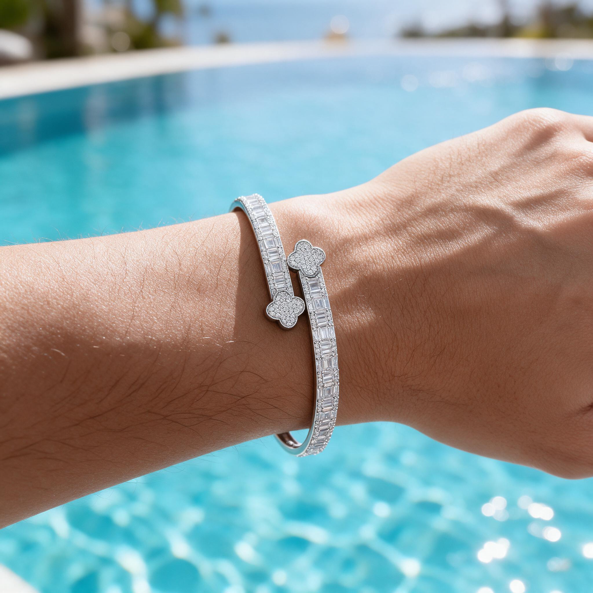 Moissanite Baguette Clover Bangle - 925 Silver